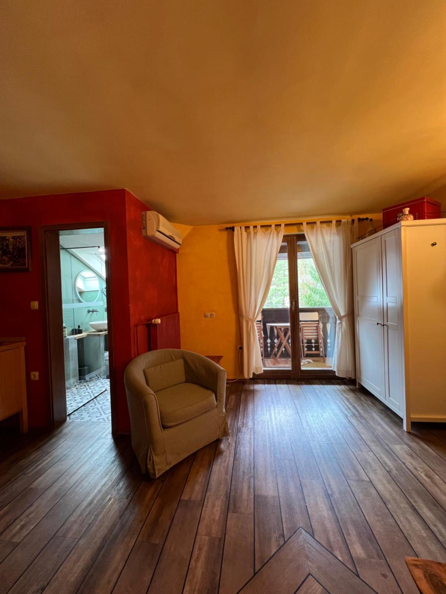 Apartments Kokl - Adults Only Radovljica Esterno foto