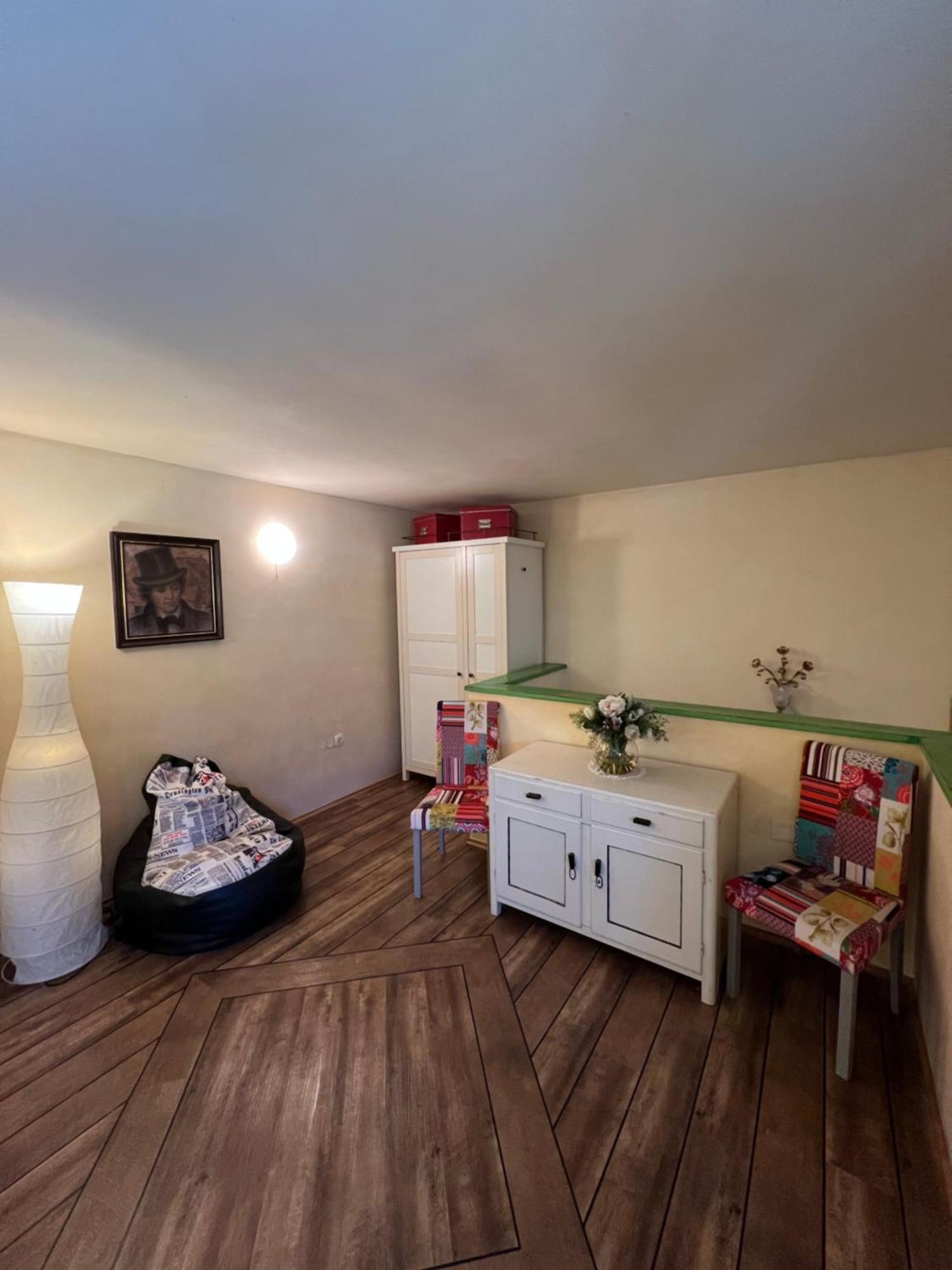 Apartments Kokl - Adults Only Radovljica Esterno foto